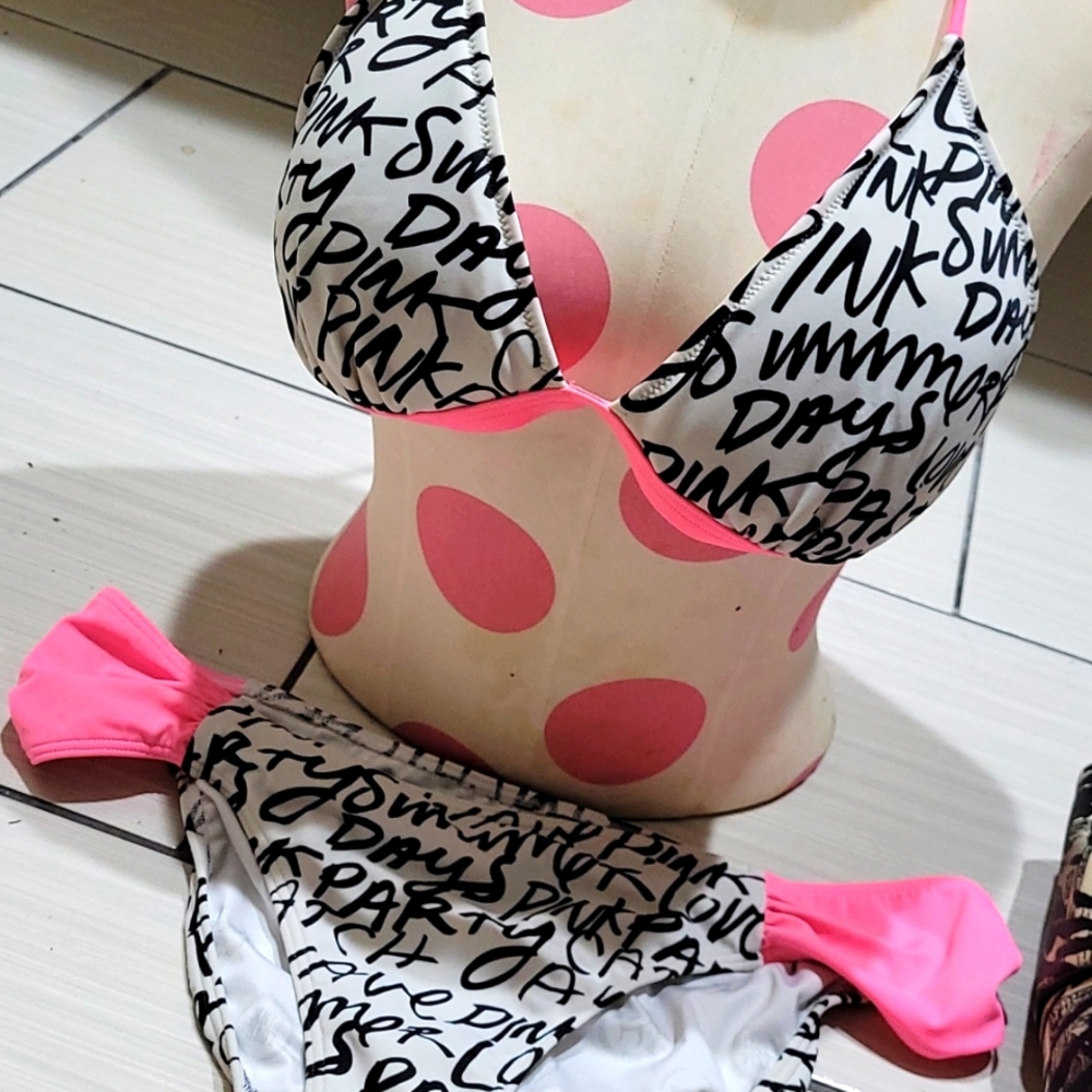 VS PINK BIKINI